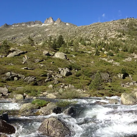 Refuge Des Etangs De Bassies Мини-отель